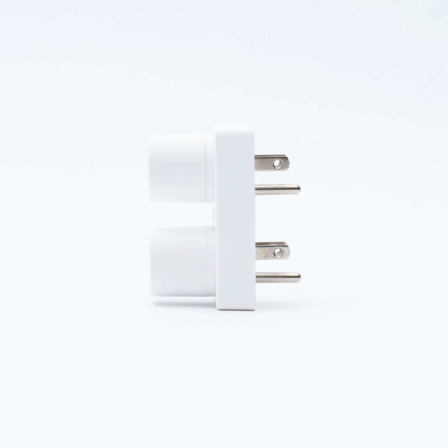 Tego Single Safety Outlet