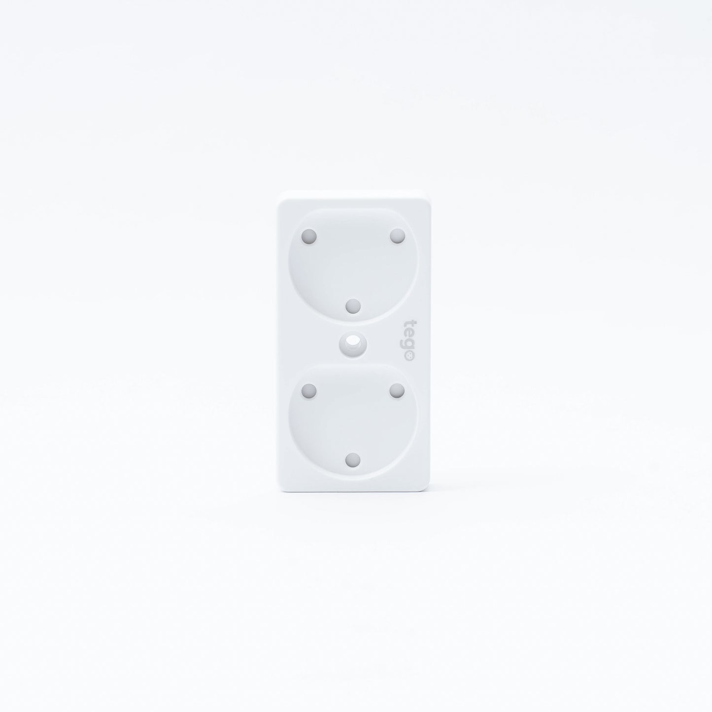 Tego Single Safety Outlet