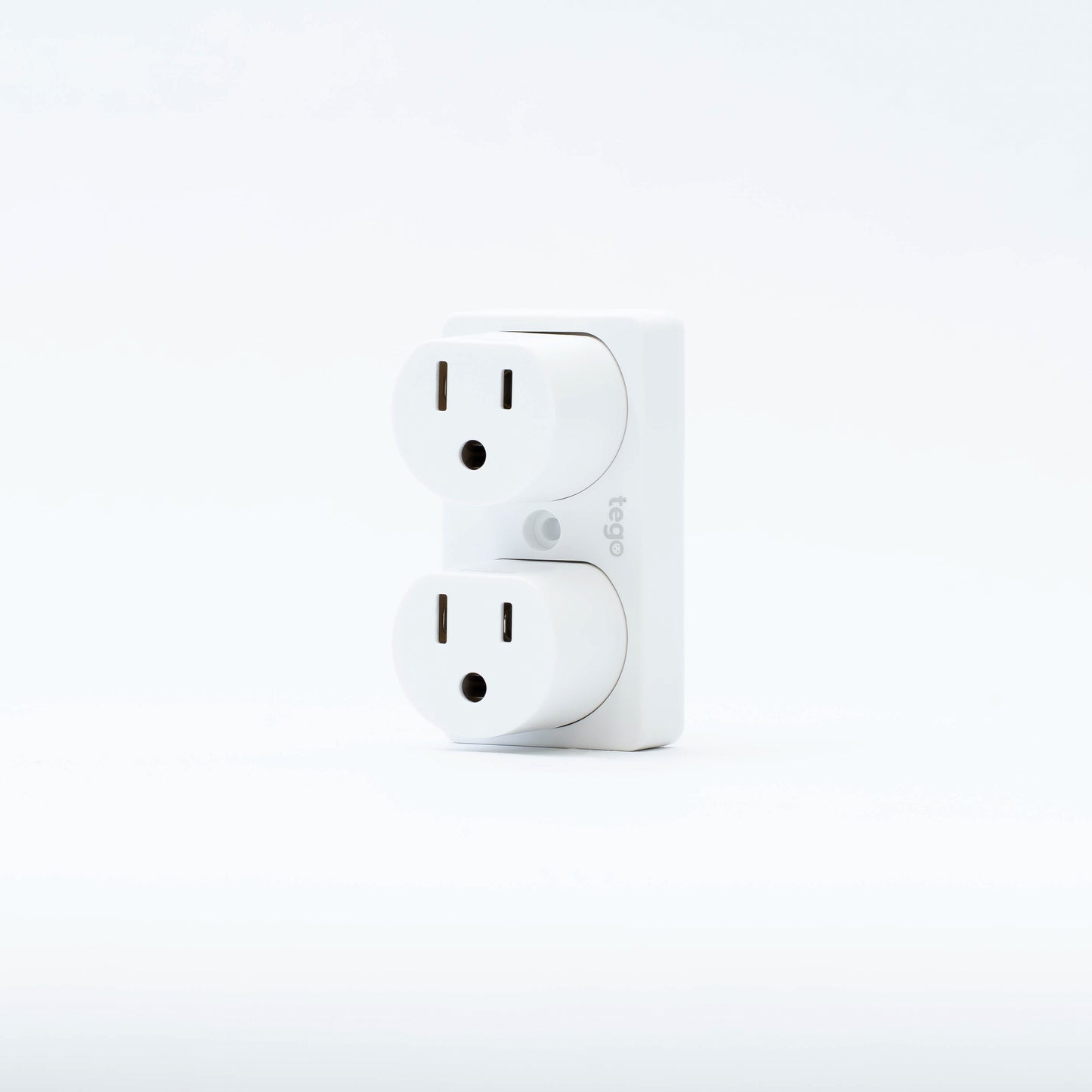 Tego Single Safety Outlet