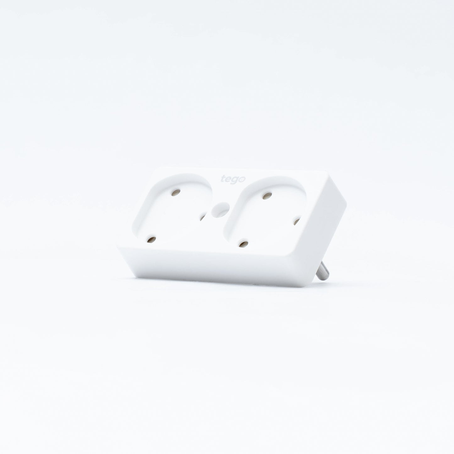 Tego Single Safety Outlet